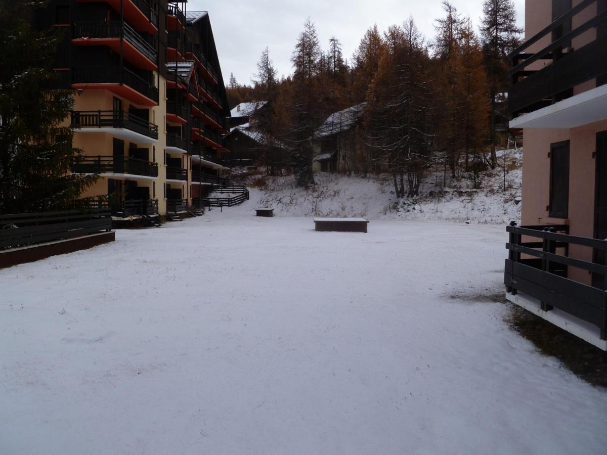 1850 4 Personnes Proches Pistes. * Risoul